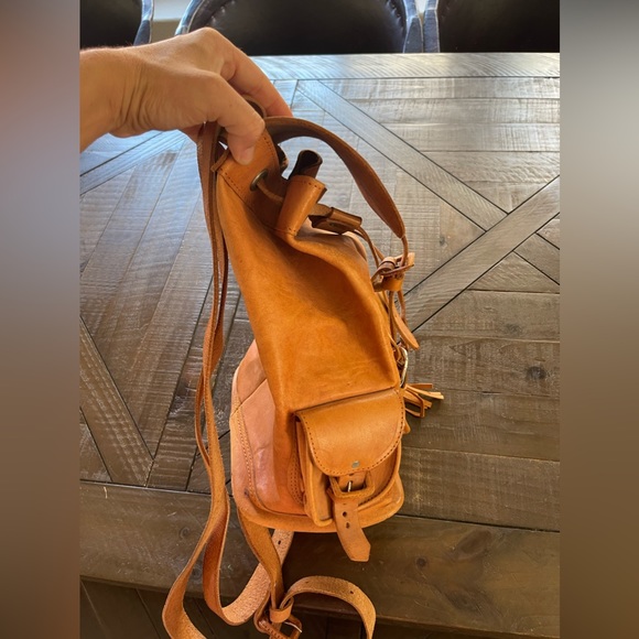 Mexican Leather Backpack - Picture 4 of 6